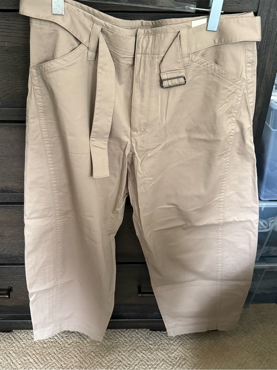 Abercrombie & Fitch Pants - Womens Beige Utility Pants with Integrated Belt